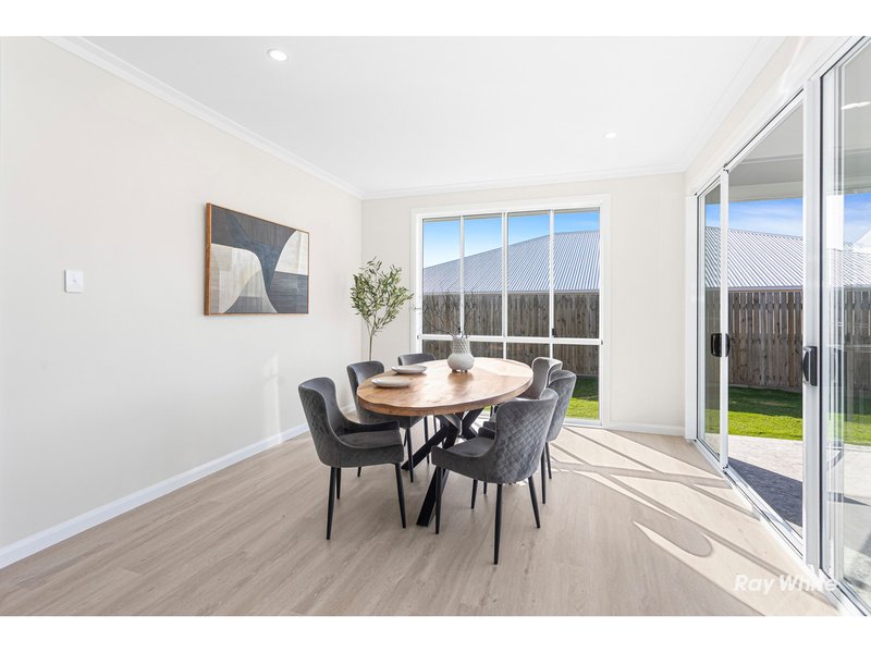 Photo - 17 Wistari Drive, Hidden Valley QLD 4703 - Image 6
