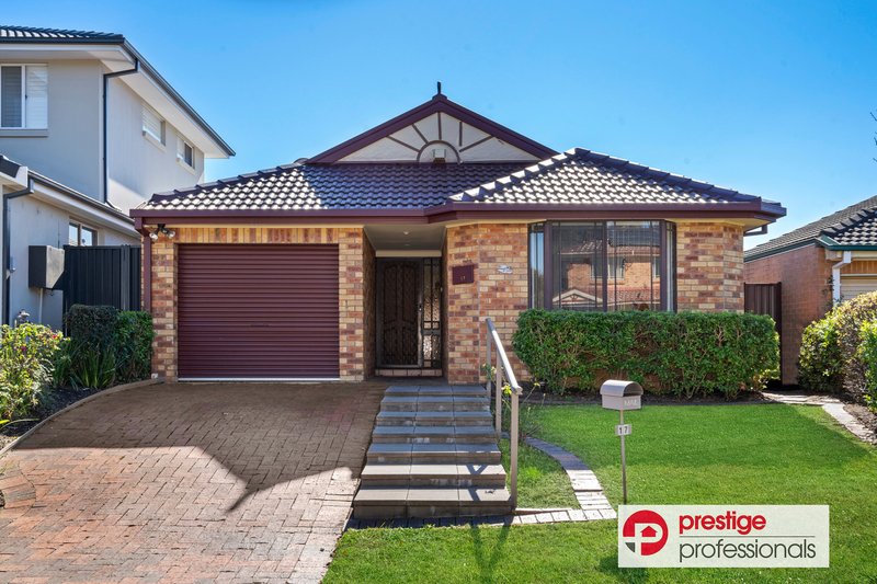 17 Woburn Abbey Court, Wattle Grove NSW 2173