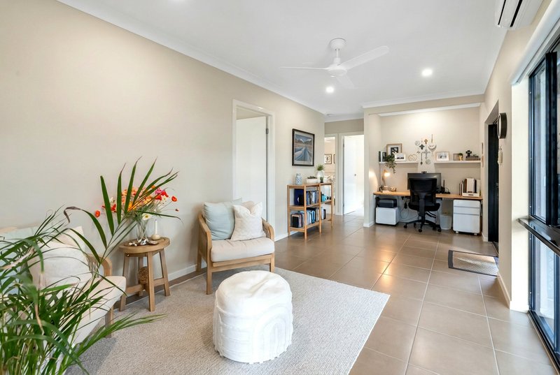 Photo - 17 Woodrose Drive, Mount Sheridan QLD 4868 - Image 8