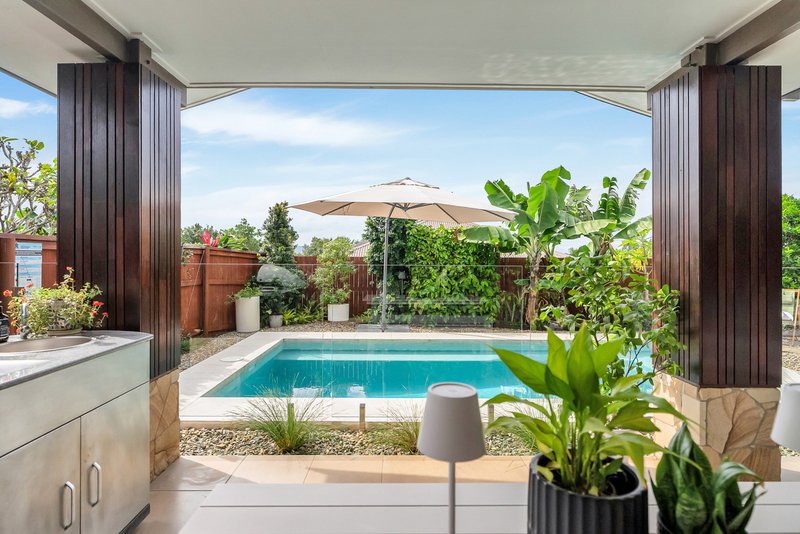 Photo - 17 Woodrose Drive, Mount Sheridan QLD 4868 - Image 13