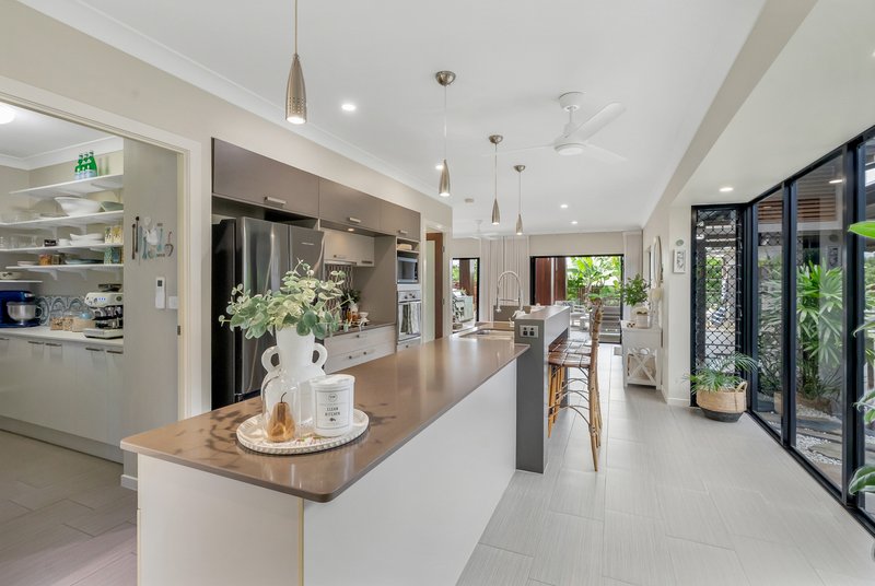 Photo - 17 Woodrose Drive, Mount Sheridan QLD 4868 - Image 14