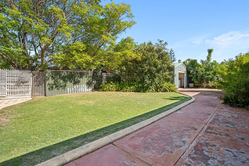 Photo - 17 Wooleen Street, Golden Bay WA 6174 - Image 24