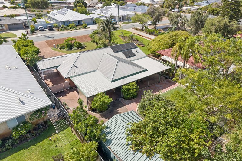 Photo - 17 Wooleen Street, Golden Bay WA 6174 - Image 29