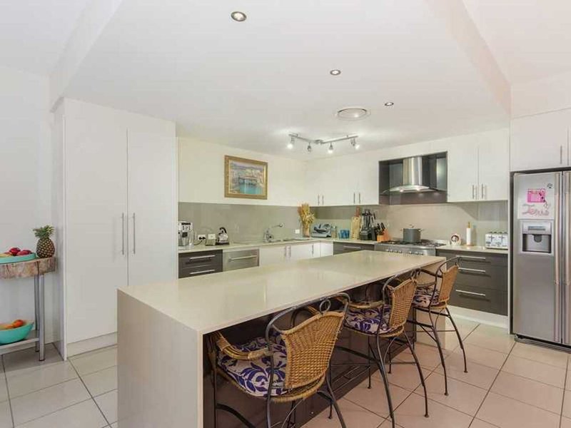 Photo - 17 Worchester Terrace, Reedy Creek QLD 4227 - Image 6