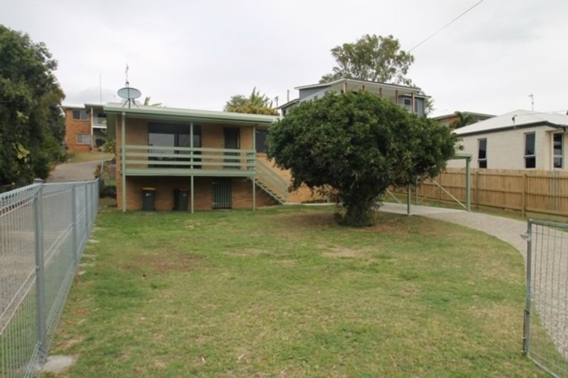 Photo - 17 Worthington Street, West Gladstone QLD 4680 - Image