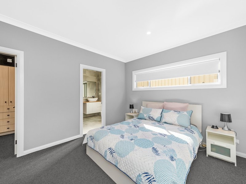 Photo - 17 Wyatt Street, Goulburn NSW 2580 - Image 7