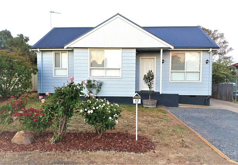 Photo - 17 Wyatt Street, Goulburn NSW 2580 - Image 17