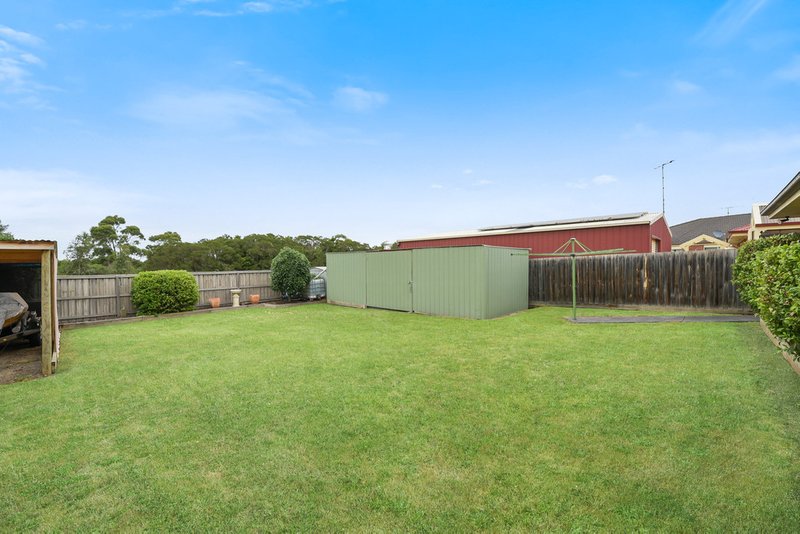 Photo - 17 Wynen Court, Pakenham VIC 3810 - Image 14