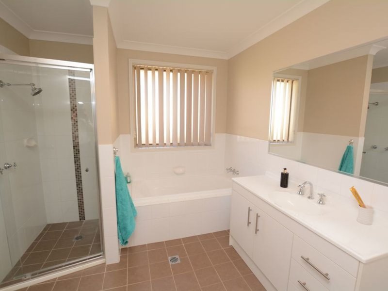 Photo - 17 Yellowfin Avenue, Old Bar NSW 2430 - Image 13