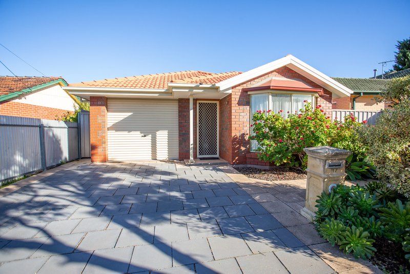 17 Yenda Street, O'Sullivan Beach SA 5166