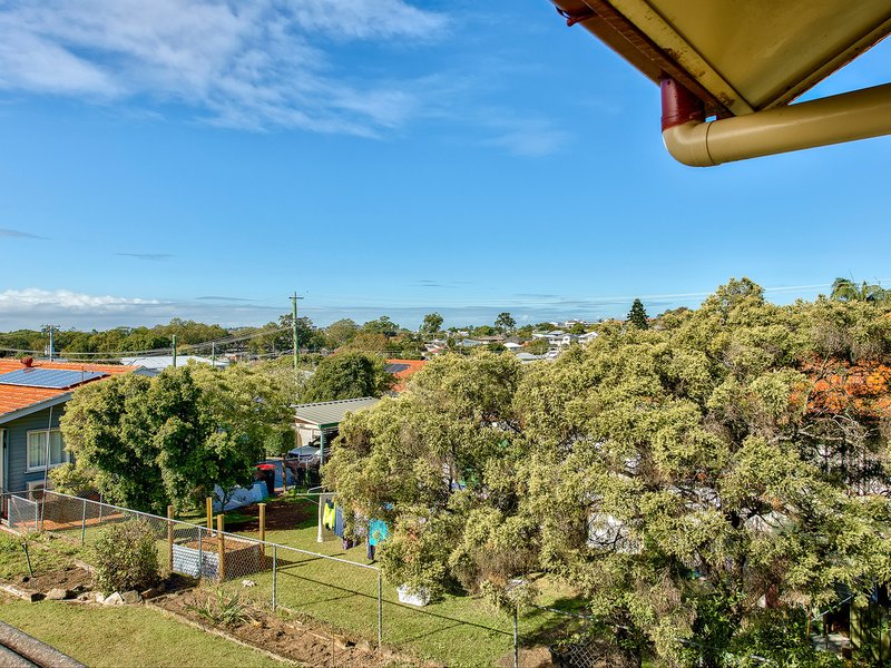 Photo - 17 Yiada Street, Kedron QLD 4031 - Image 3