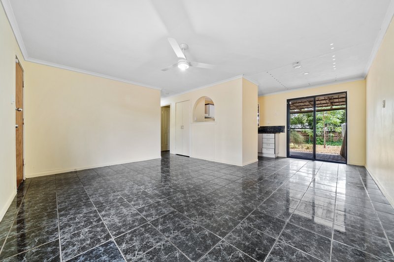 Photo - 17 Yolla Street, Eagleby QLD 4207 - Image 2