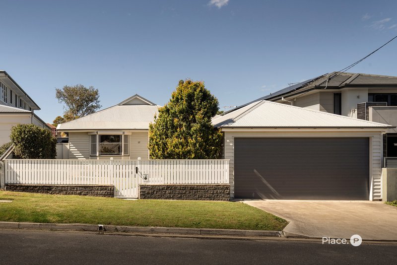 Photo - 17 Zeehan Street, Wavell Heights QLD 4012 - Image 1