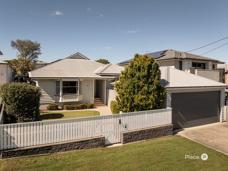 Photo - 17 Zeehan Street, Wavell Heights QLD 4012 - Image 2