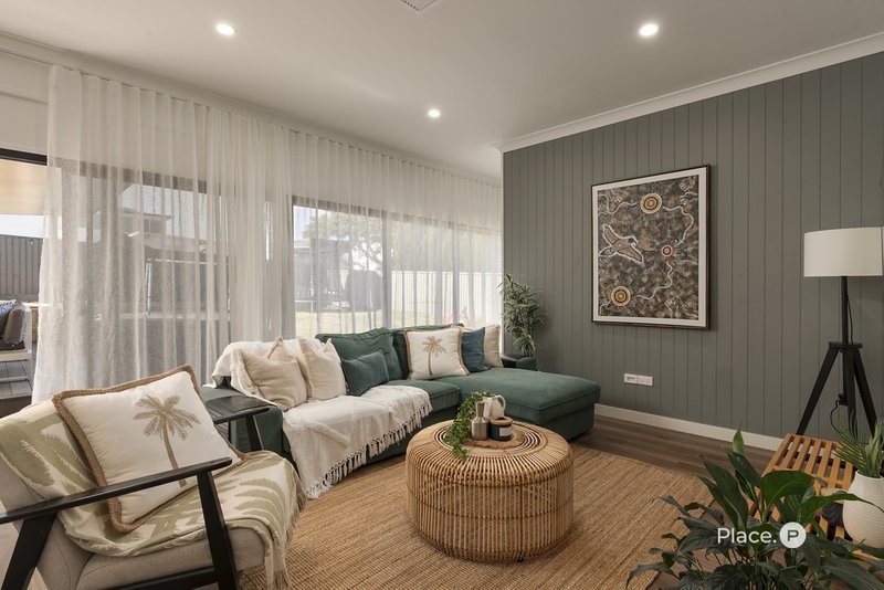 Photo - 17 Zeehan Street, Wavell Heights QLD 4012 - Image 7