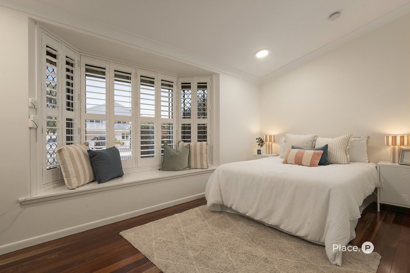 Photo - 17 Zeehan Street, Wavell Heights QLD 4012 - Image 14