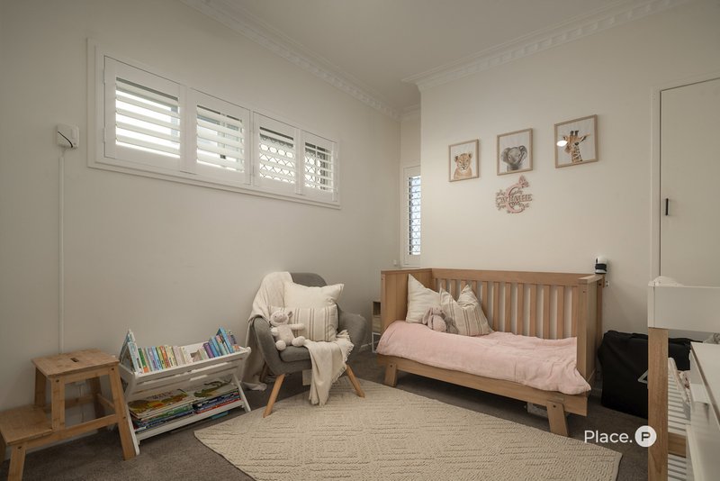 Photo - 17 Zeehan Street, Wavell Heights QLD 4012 - Image 15
