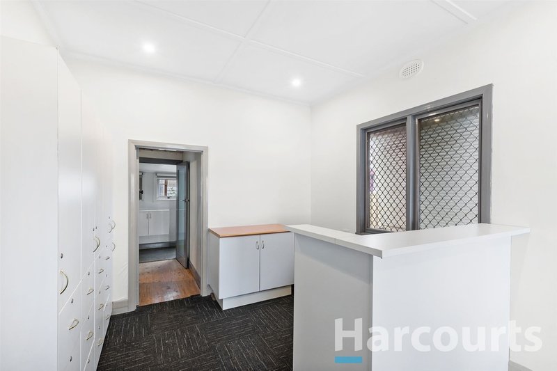 Photo - 170 Albert Street, Sebastopol VIC 3356 - Image 4