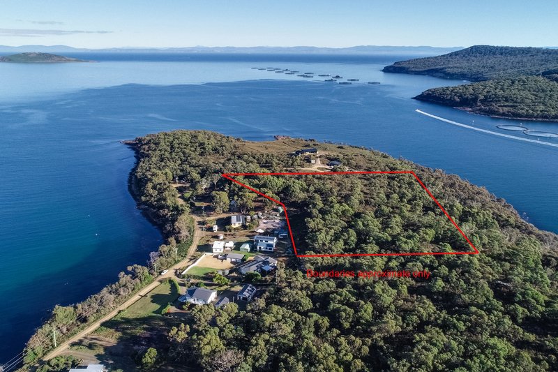 170 Apex Point Road, White Beach TAS 7184