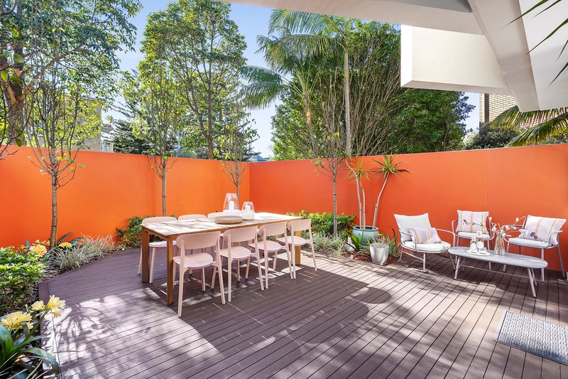 Photo - 1/70 Bradleys Head Road, Mosman NSW 2088 - Image 4