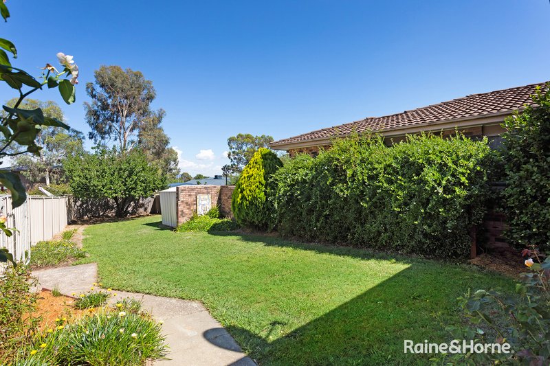 Photo - 1/70 Brudenell Drive, Jerrabomberra NSW 2619 - Image 13