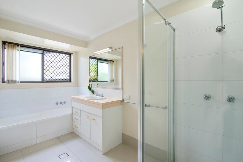 Photo - 170 Christine Avenue, Burleigh Waters QLD 4220 - Image 10