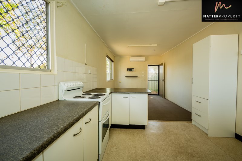 Photo - 1/70 George Street, Mount Isa QLD 4825 - Image 3