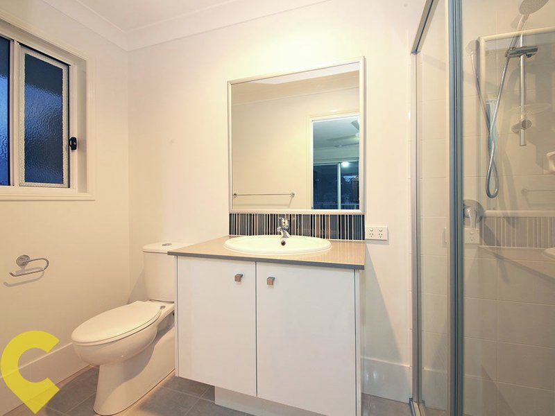 Photo - 1/70 Hedley Avenue, Nundah QLD 4012 - Image 12