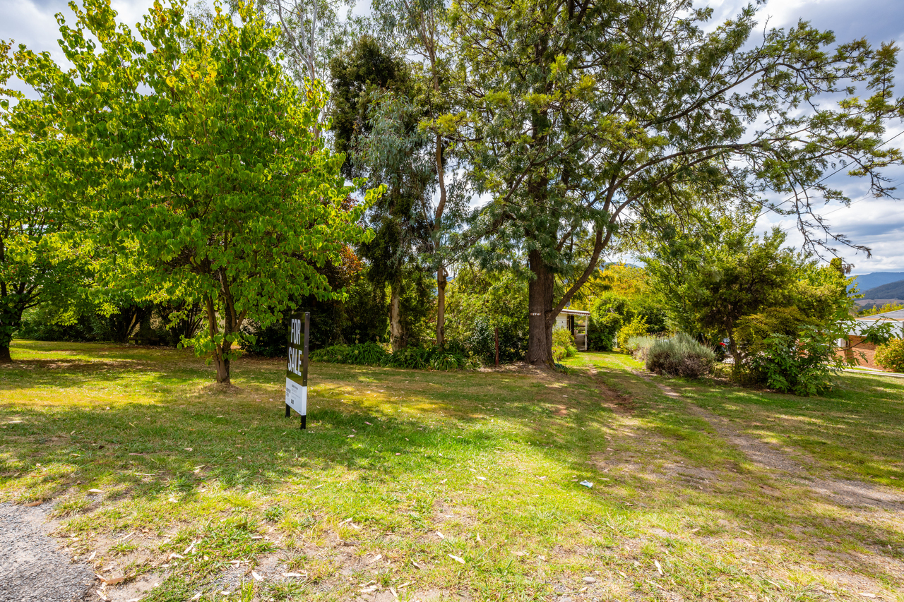3-bedroom house at 170 Kiewa Valley Highway, Tawonga South, VIC 3698, Alpine, Victoria