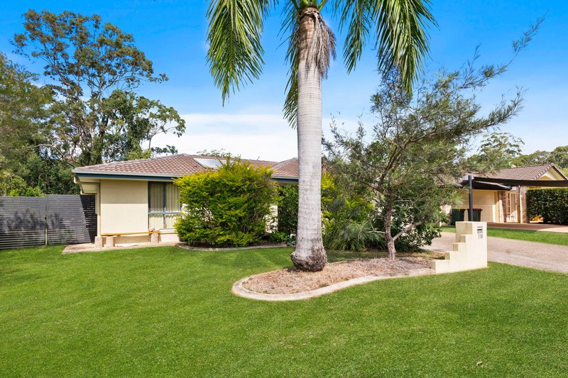 Photo - 170 Kirralee Crescent, Upper Kedron QLD 4055 - Image 3
