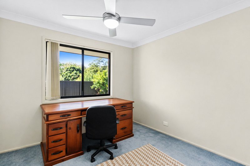 Photo - 170 Kirralee Crescent, Upper Kedron QLD 4055 - Image 15