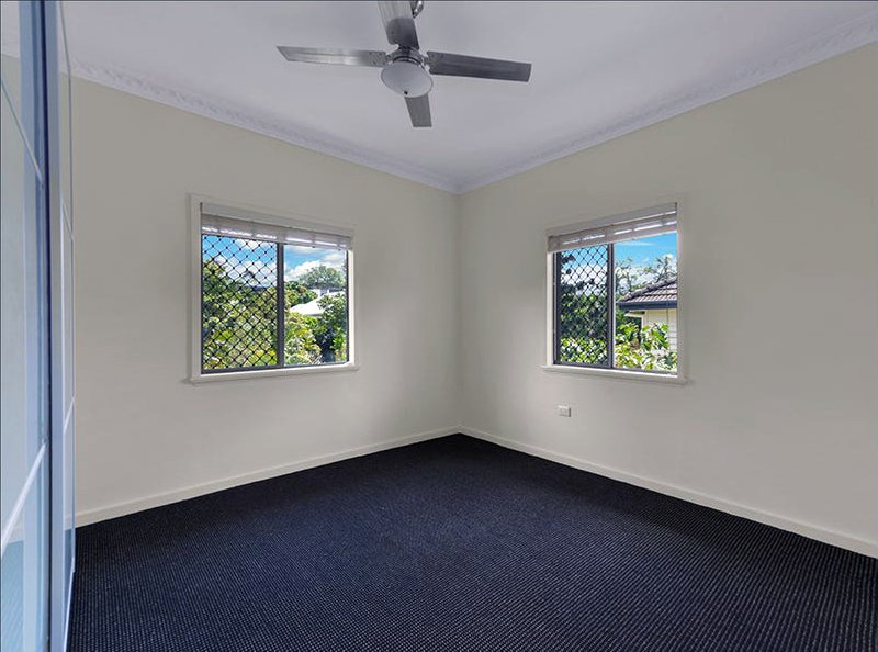 Photo - 170 Macrossan Avenue, Norman Park QLD 4170 - Image 3