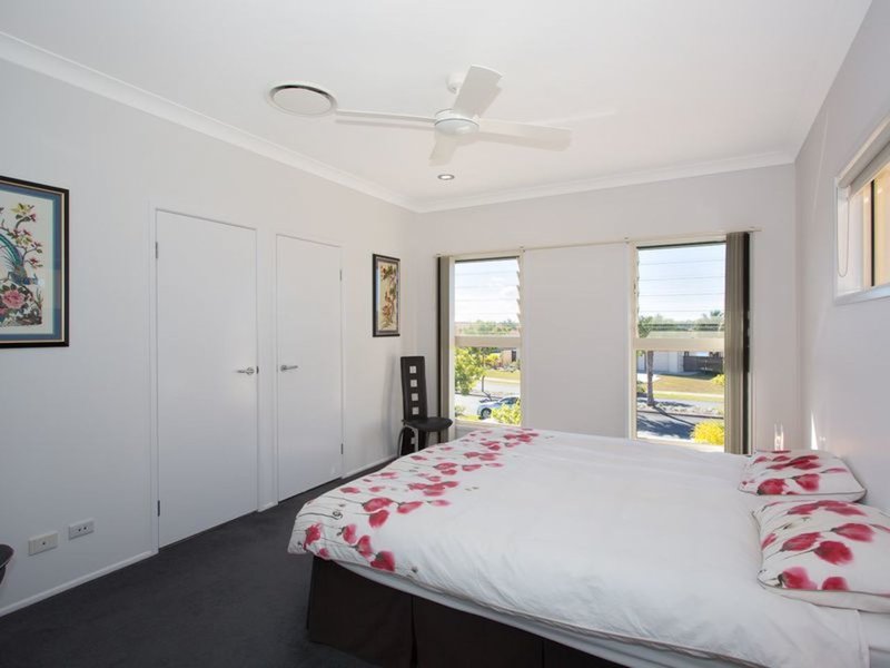 Photo - 170 Marina Boulevarde , Banksia Beach QLD 4507 - Image 11