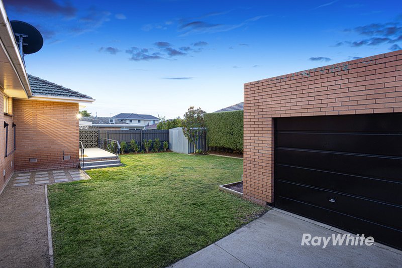 Photo - 170 Murrumbeena Road, Murrumbeena VIC 3163 - Image 12