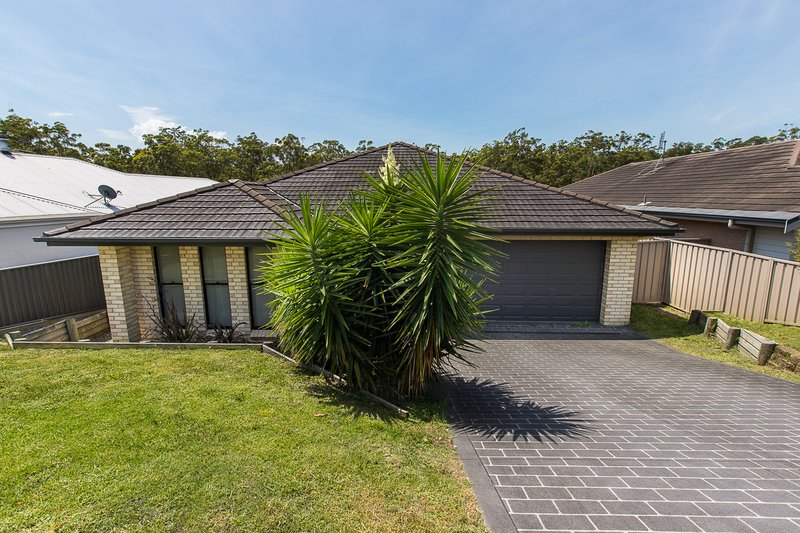 170 Northlakes Drive, Cameron Park NSW 2285