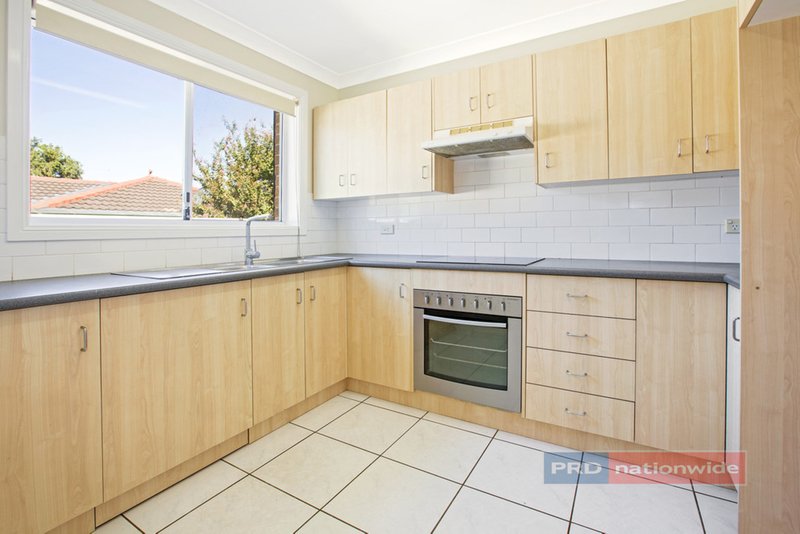 Photo - 1/70 Stafford Street, Kingswood NSW 2747 - Image 3