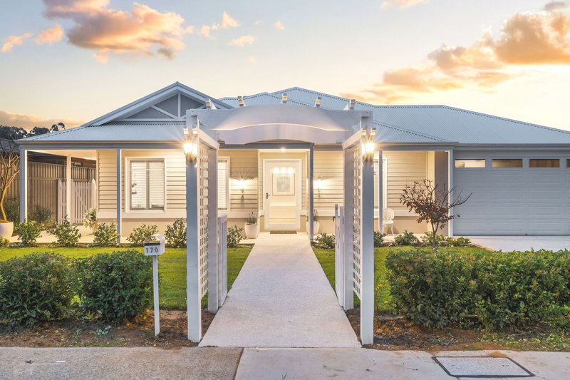 Photo - 170 West Road, Bassendean WA 6054 - Image 1