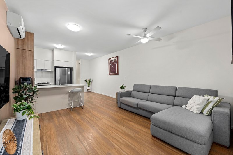 Photo - 1701/25 Charlotte Street, Chermside QLD 4032 - Image 5