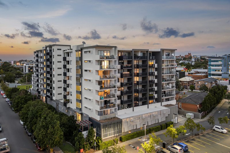 Photo - 1701/25 Charlotte Street, Chermside QLD 4032 - Image 11