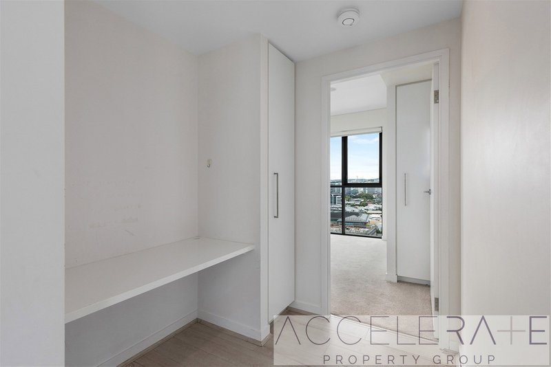 Photo - 1701/35 Campbell Street, Bowen Hills QLD 4006 - Image 11