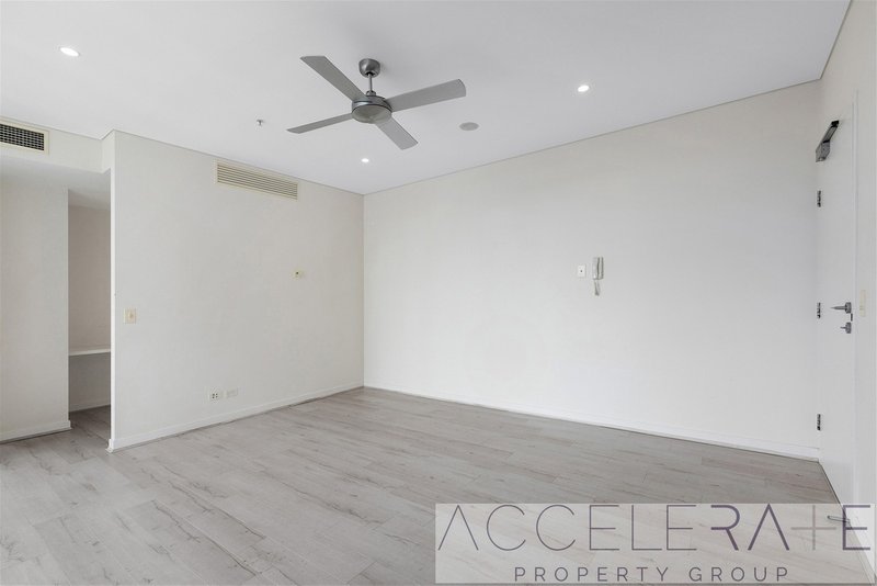 Photo - 1701/35 Campbell Street, Bowen Hills QLD 4006 - Image 17