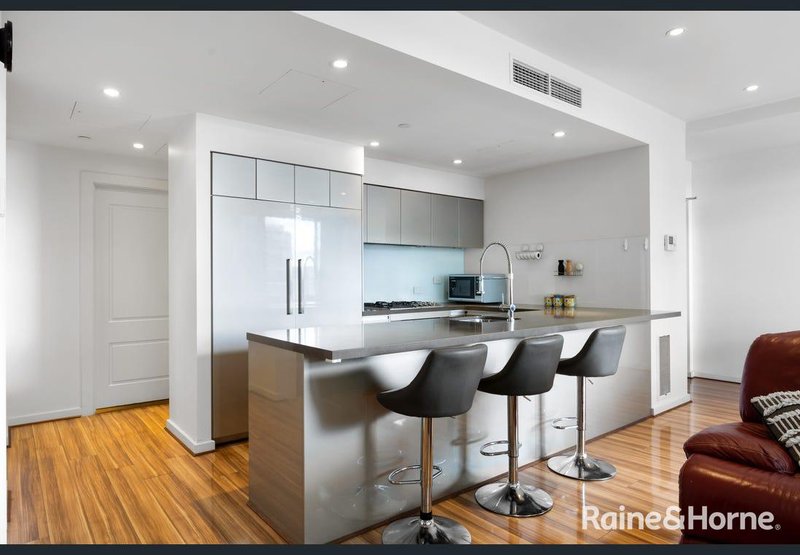 Photo - 1702/18 Rowlands Place, Adelaide SA 5000 - Image 10