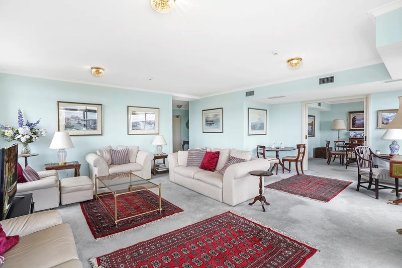 Photo - 1702/180 Ocean Street, Edgecliff NSW 2027 - Image 2