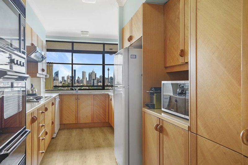 Photo - 1702/180 Ocean Street, Edgecliff NSW 2027 - Image 5