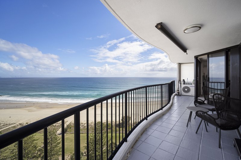 Photo - 1702/88 Marine Parade, Coolangatta QLD 4225 - Image 11