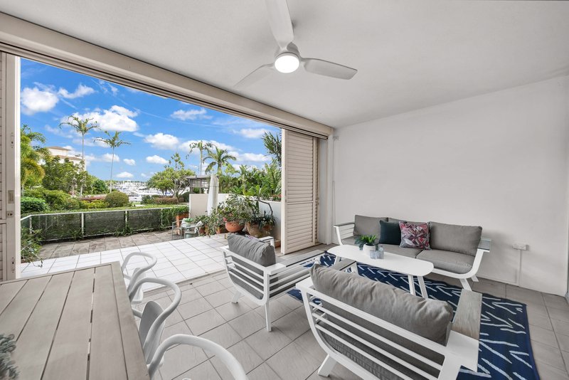 Photo - 1703/1 Rialto Quay Drive, Hope Island QLD 4212 - Image 10