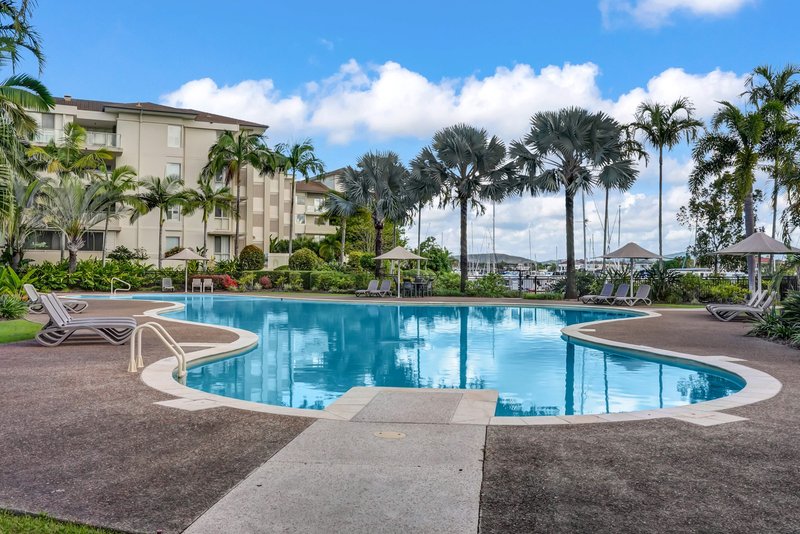 Photo - 1703/1 Rialto Quay Drive, Hope Island QLD 4212 - Image 21