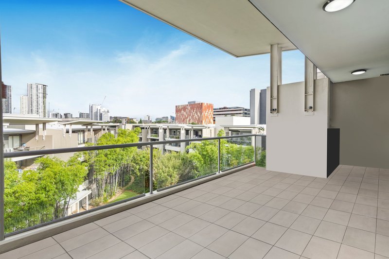 Photo - 1703/141 Campbell Street, Bowen Hills QLD 4006 - Image 16