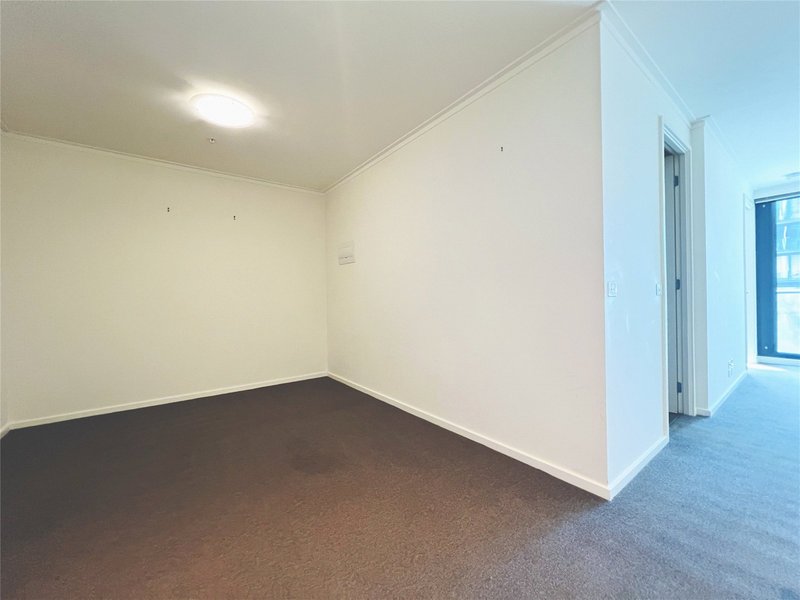 Photo - 1703/180 City Road, Southbank VIC 3006 - Image 12