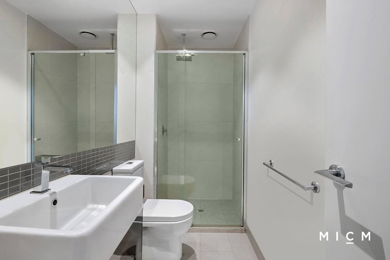 Photo - 1703/33 Clarke Street, Southbank VIC 3006 - Image 9